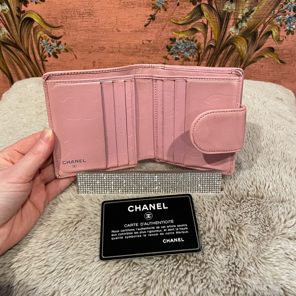 Chanel Cambon Pink Quilted Calfskin Leather with Black Large CC Bi-fold Wallet - Picture 5 of 13